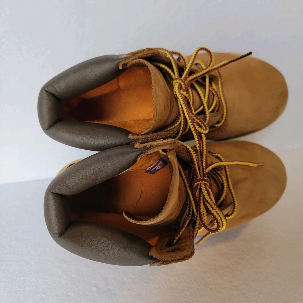 Timberland Nubuck Wheat Boots Youth Size 1 Waterproof Lace Up Y2K Streetwear 6in